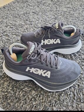 Hoka Bondi Woman Size 7 WIDE